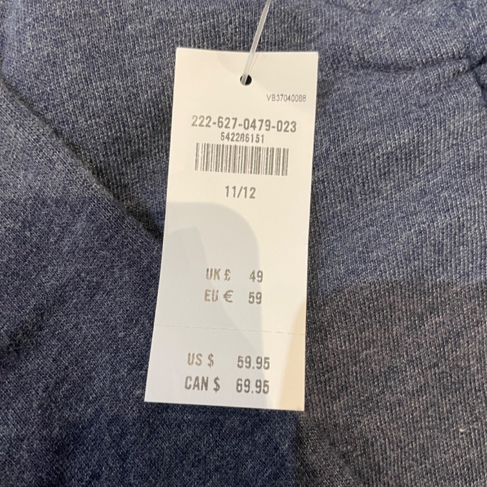 Lot of high end boys clothes, size 8-12 - Picture 11 of 12